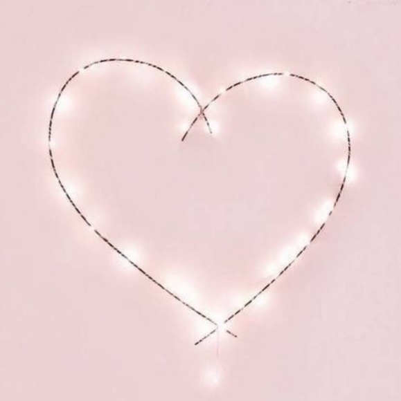 Meet your Posher, PiNK_PolkaDot♡ - Picture 2 of 16